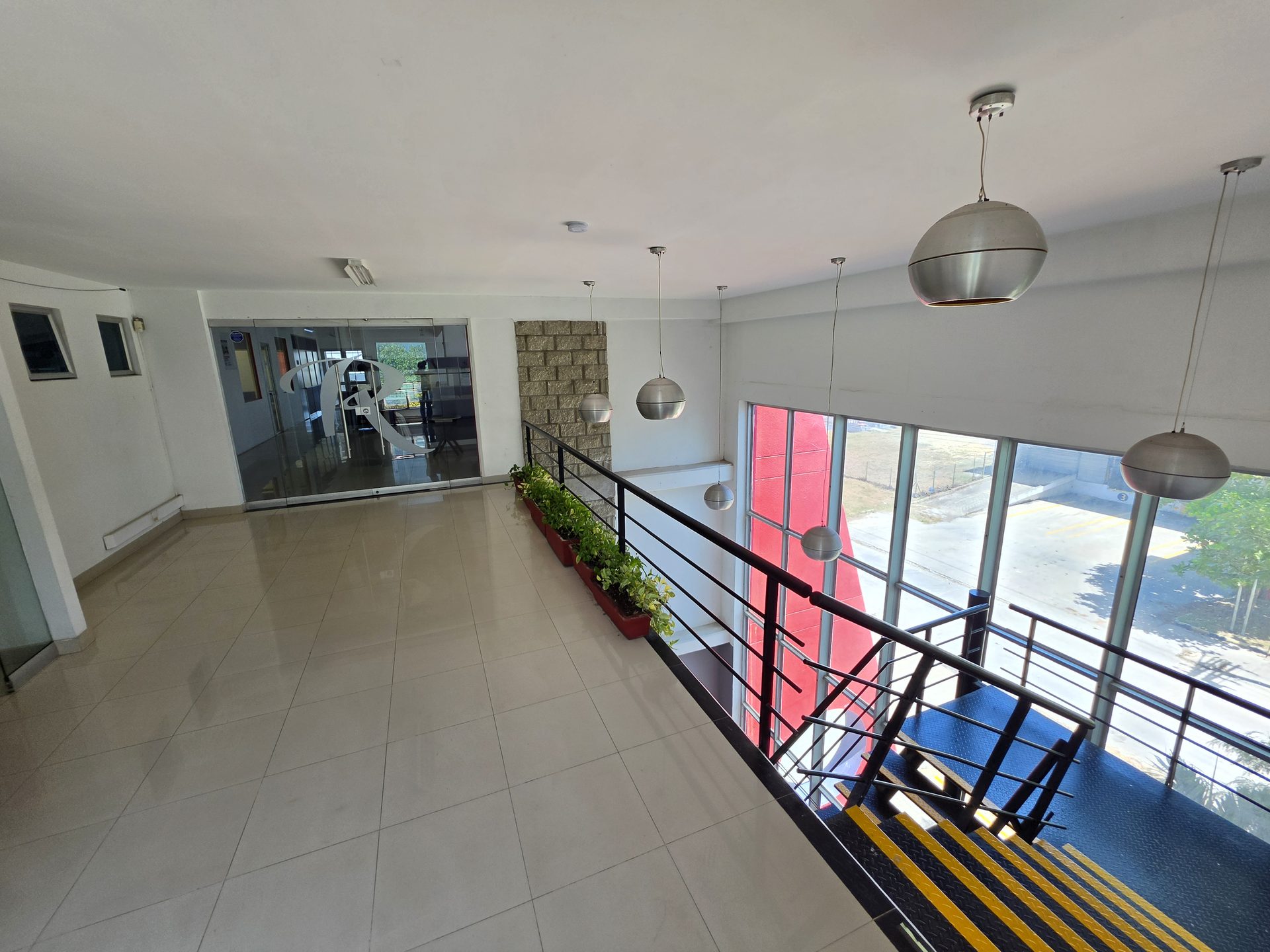 Mezzanine administrativo
